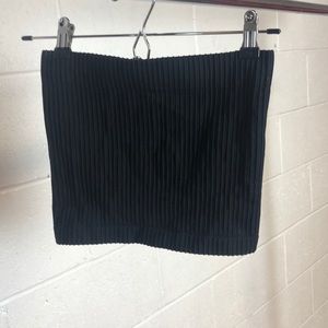 Victoria’s Secret cropped tube-top (one size)